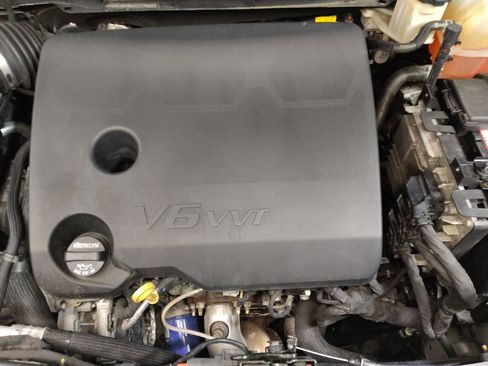 Used 2018 Buick Enclave Premium w/ Trailering Package image 30