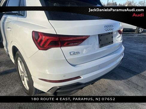 Used 2023 Audi Q3 2.0T Premium Plus w/ Premium Plus Package image 16