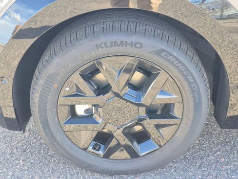 New 2026 Kia EV9 Land w/ Nightfall Edition Package image 19