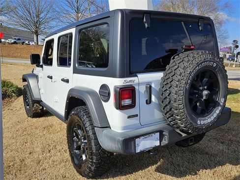 Used 2021 Jeep Wrangler Unlimited Sport image 9