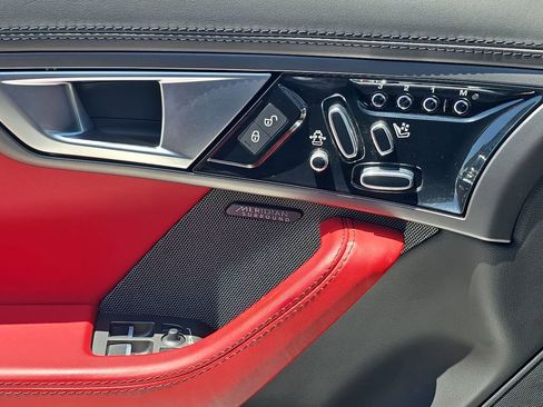 Used 2016 Jaguar F-TYPE Coupe RWD image 29