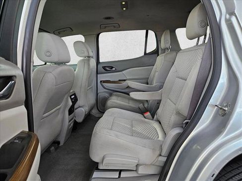 Used 2017 GMC Acadia SLE w/ Driver Alert Package I FWD image 16