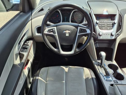 Used 2010 Chevrolet Equinox LT w/ Chrome Appearance Package AWD/4WD image 14