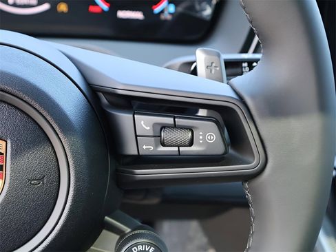 New 2025 Porsche Panamera image 29