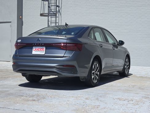 Used 2025 Volkswagen Jetta S FWD image 8