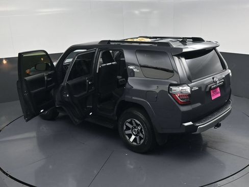 Used 2024 Toyota 4Runner TRD Off-Road AWD/4WD image 22