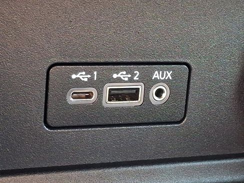 Used 2021 Nissan Sentra SV FWD image 23