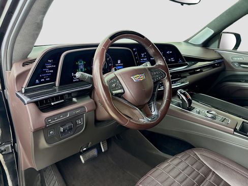 Used 2024 Cadillac Escalade V w/ Heavy-Duty Trailer Package AWD/4WD image 11