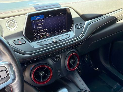 Used 2019 Chevrolet Blazer RS FWD image 26