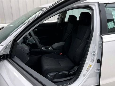 New 2026 Honda Accord LX image 11