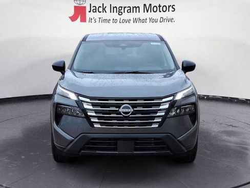 Certified 2026 Nissan Rogue S FWD image 8