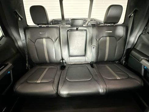 Used 2019 Ford F150 Platinum w/ Equipment Group 701A Luxury AWD/4WD image 13