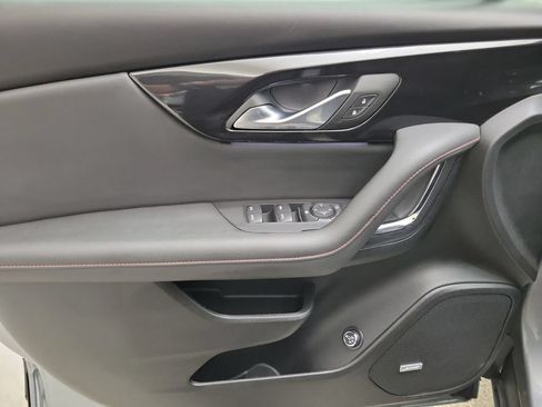 Certified 2025 Chevrolet Blazer RS FWD image 18