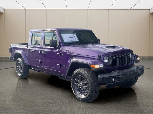 New 2026 Jeep Gladiator Sport image 7