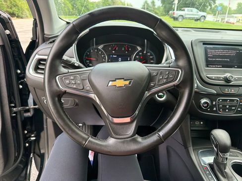 Used 2024 Chevrolet Equinox LT FWD image 15