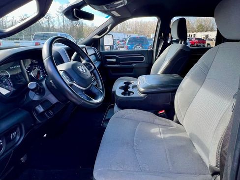 Used 2024 RAM 2500 Big Horn image 4