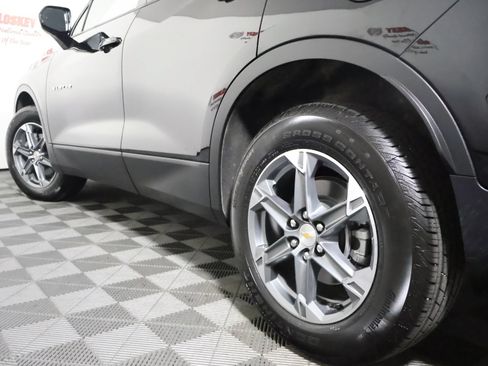 Used 2026 Chevrolet Blazer LT FWD image 13