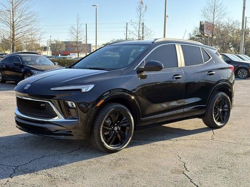 Used 2024 Buick Encore GX Sport Touring image 6