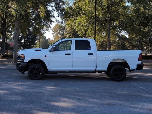 New 2026 RAM 2500 Tradesman AWD/4WD image 2