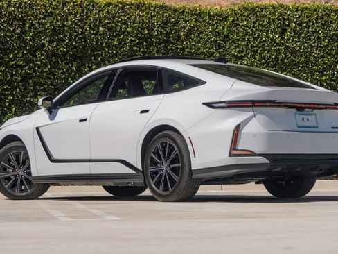 New 2026 Lexus ES 500e AWD/4WD image 2