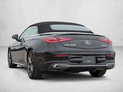 Used 2025 Mercedes-Benz CLE 300 4MATIC Cabriolet image 8
