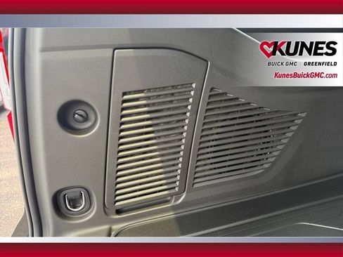 New 2026 GMC Yukon XL AT4 Ultimate w/ LPO, Floor Liner Package AWD/4WD image 37