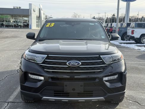 Certified 2023 Ford Explorer XLT w/ Equipment Group 202A image 6
