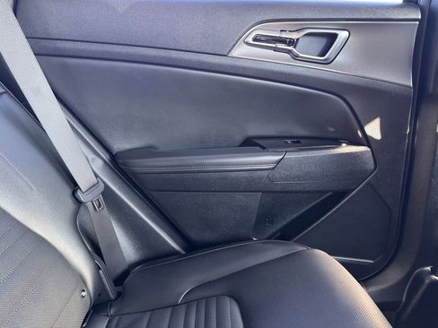 Used 2023 Kia Sportage SX image 30