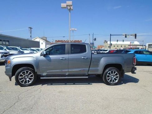 Used 2022 GMC Canyon Denali AWD/4WD image 4