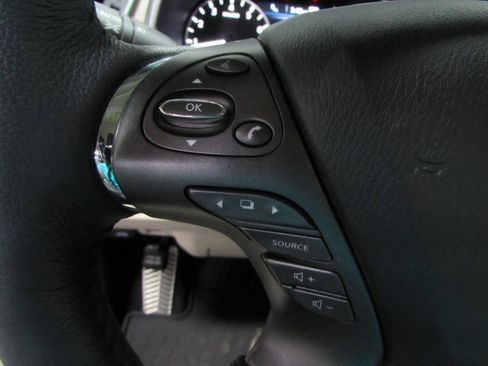 Used 2024 Nissan Murano SL image 25