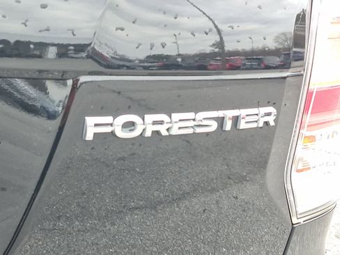 Used 2018 Subaru Forester 2.5i Touring image 23