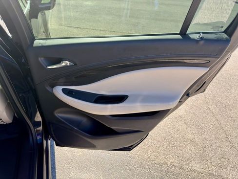 Used 2020 Buick Envision Preferred image 30