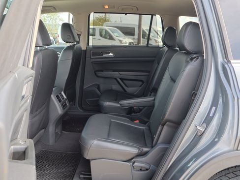 Used 2019 Volkswagen Atlas SEL R-Line image 31