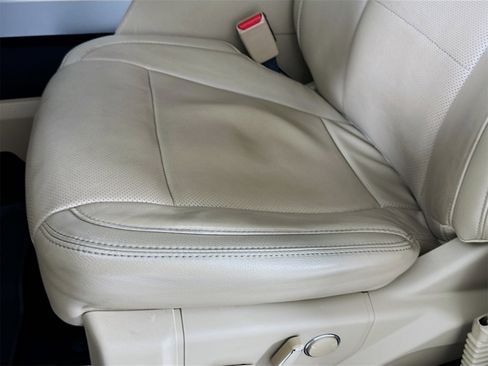 Used 2016 Ford F150 Lariat w/ Equipment Group 501A Mid image 20