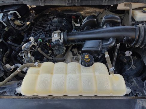 Used 2021 Ford F150 XL image 30