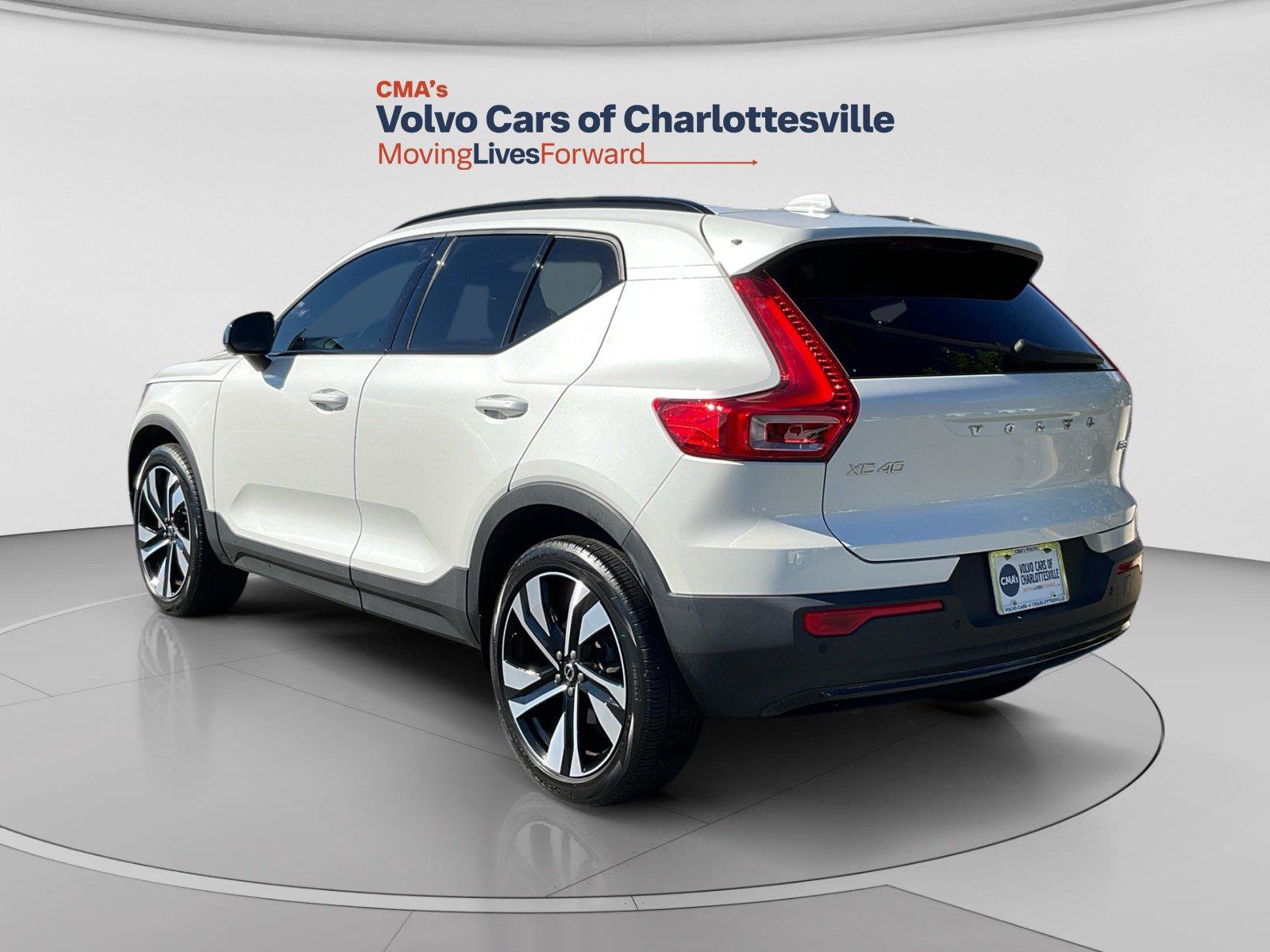Used 2025 Volvo XC40 B5 Ultra w/ Protection Package Premier AWD/4WD image 3