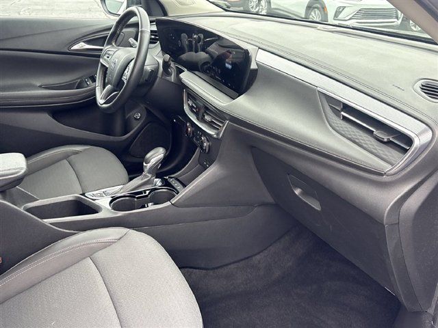Certified 2024 Buick Encore GX Preferred w/ Comfort Package AWD/4WD image 27