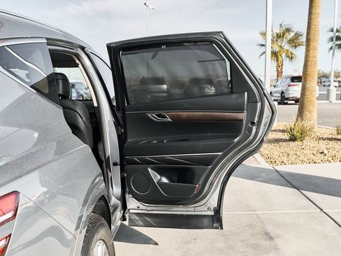 Used 2024 Genesis GV80 2.5T image 11