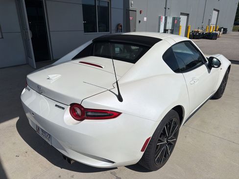 Used 2024 MAZDA MX-5 Miata RF Grand Touring RWD image 2