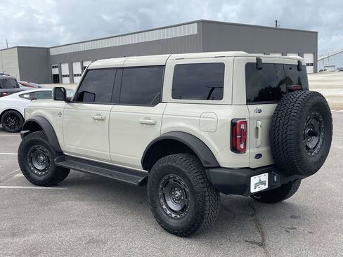 Used 2025 Ford Bronco Outer Banks w/ Sasquatch Package AWD/4WD image 5