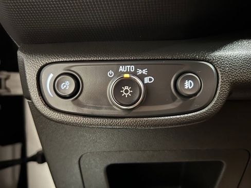 Used 2023 Chevrolet TrailBlazer LT image 36