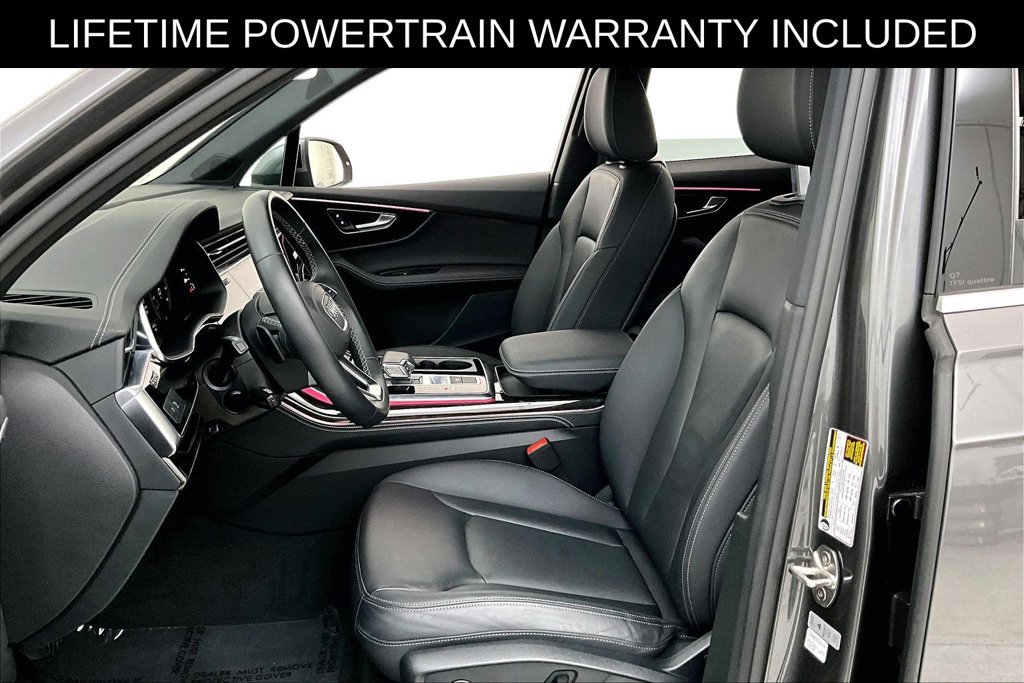 Used 2025 Audi Q7 3.0T Premium Plus AWD/4WD image 32