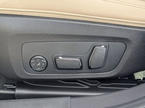 New 2026 BMW 330i Sedan w/ Convenience Package image 19