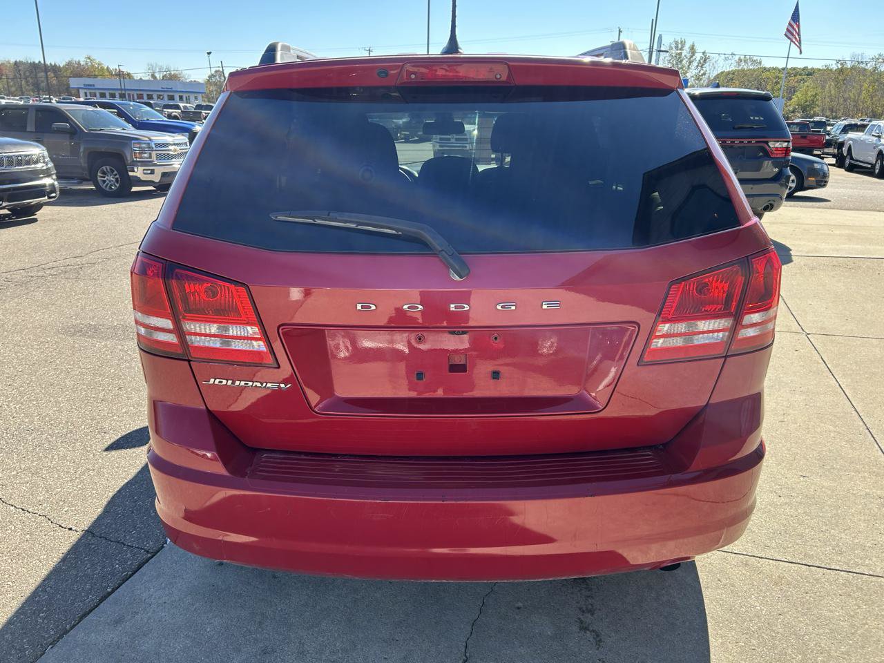 Used 2018 Dodge Journey SE w/ Blacktop Package FWD image 6