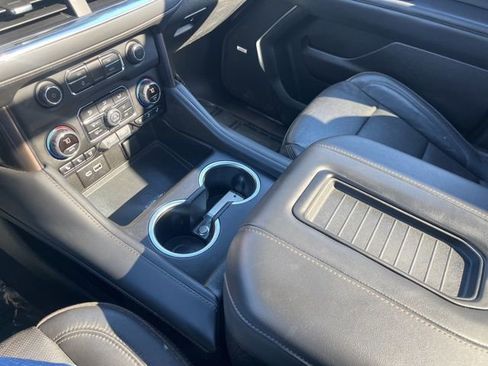 Used 2024 Chevrolet Tahoe High Country image 28