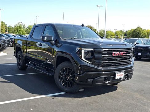 New 2026 GMC Sierra 1500 Elevation w/ Elevation Premium Package image 2