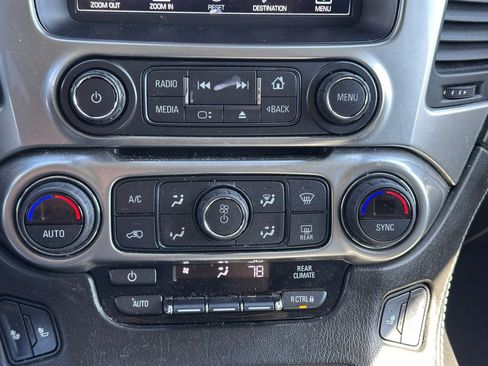 Used 2019 Chevrolet Tahoe LT image 37