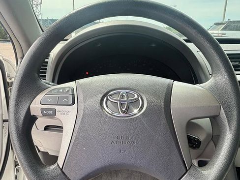 Used 2007 Toyota Camry LE FWD image 11
