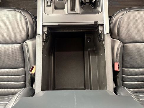 Used 2022 Ford F150 Platinum w/ Equipment Group 701A High image 34