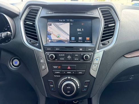 Used 2018 Hyundai Santa Fe Sport FWD image 25